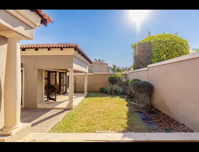 3 BEDROOM HOUSE FOR SALE IN DOUGLASDALE